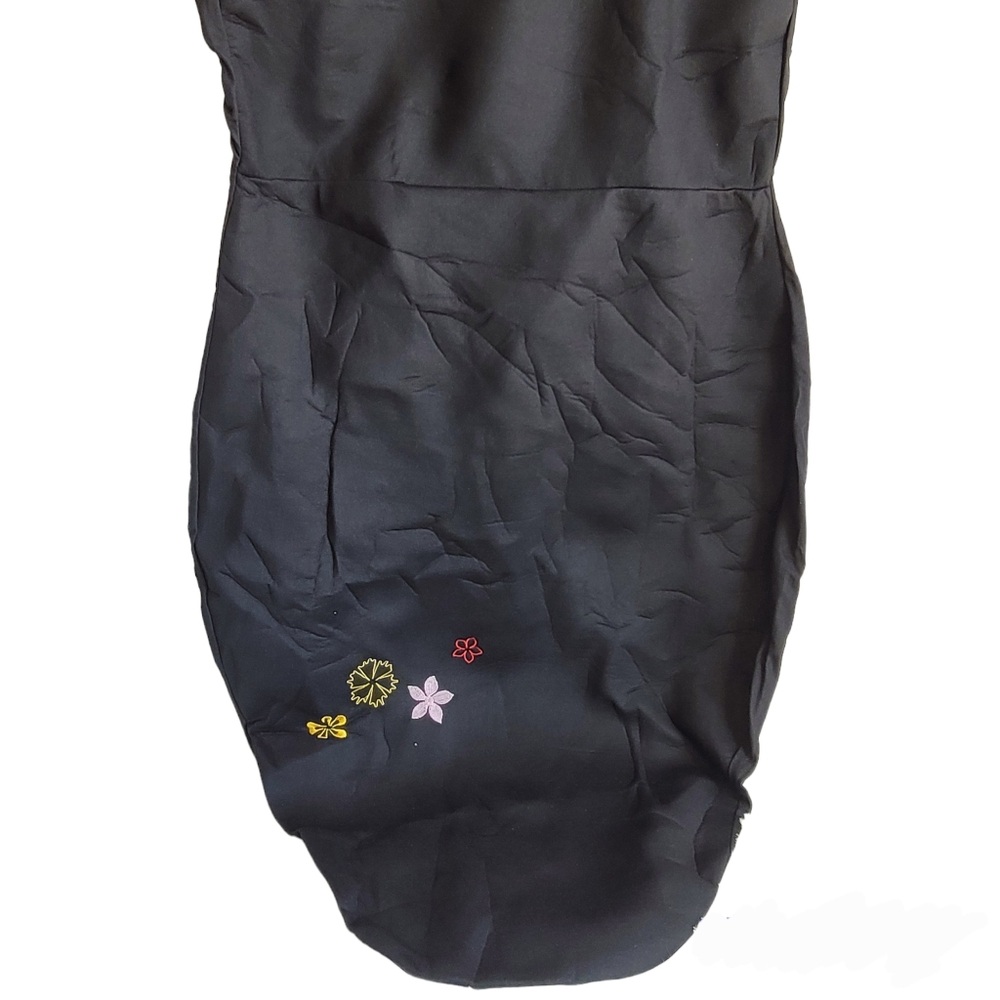 Adeco Universal 2 Piece Front Car Seat Cover Black W/Embroidery Flowers